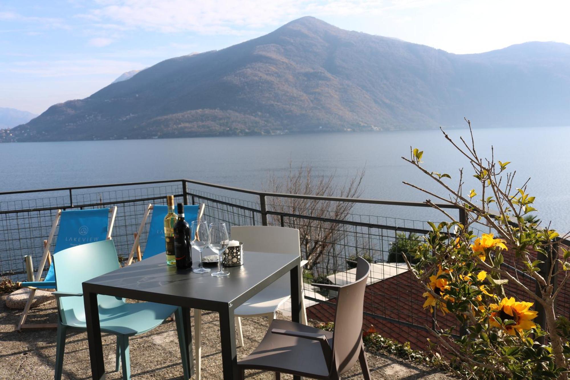 Lakeview Cannobio Camping & Resort Екстер'єр фото