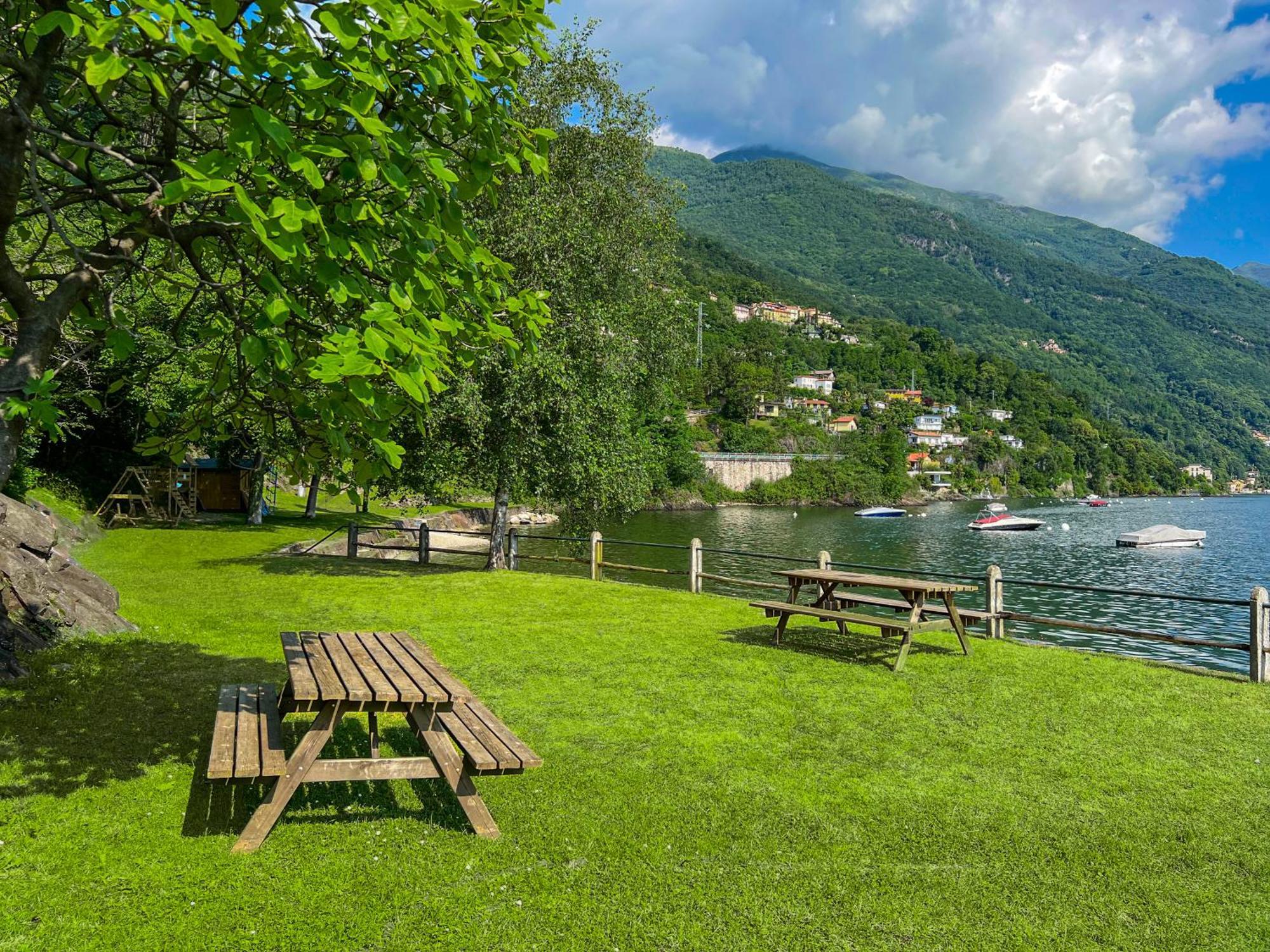 Lakeview Cannobio Camping & Resort Екстер'єр фото